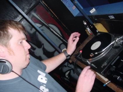DJ Cuta - System 6 rave DJ, Brisbane