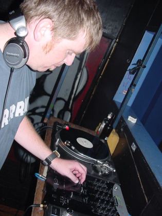 DJ Cuta - System 6 rave DJ, Brisbane