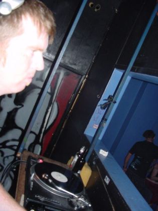 DJ Cuta - System 6 rave DJ, Brisbane