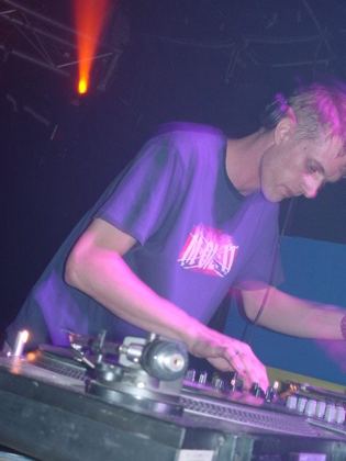 DJ Thief - System 6 rave DJ, Brisbane