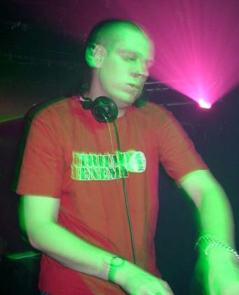 Ed Real - System 6 rave DJ, Brisbane