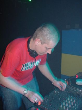 Ed Real - System 6 rave DJ, Brisbane